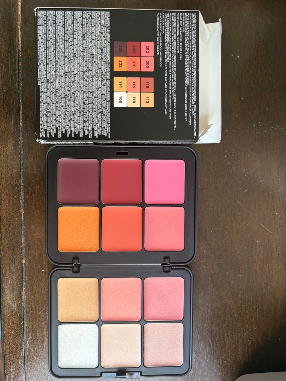 Blush & Highlight Palette - Pink, Coral, Peach, Gold Shades - Picture 4 of 6